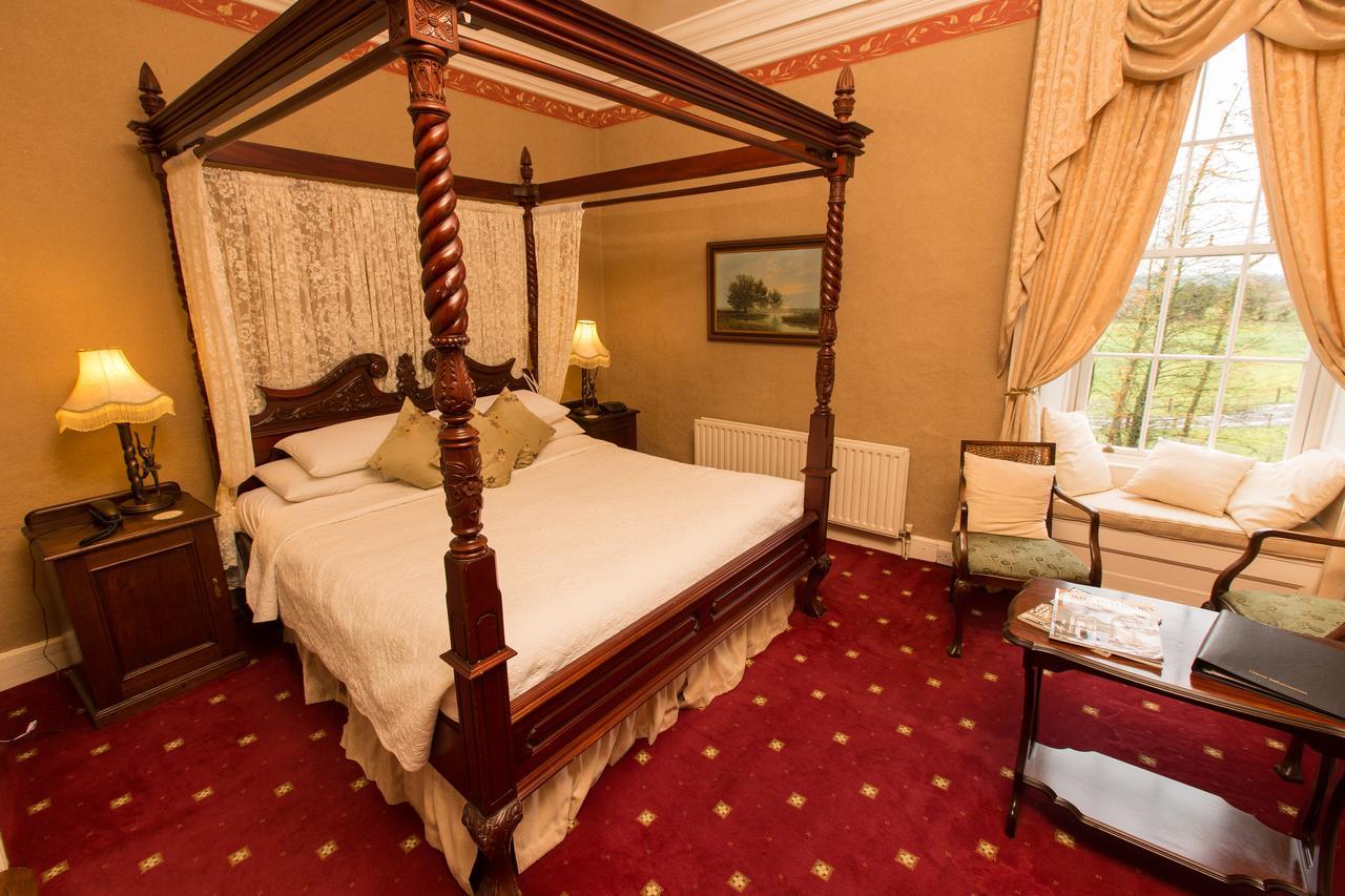 Inch House Hotel เธอเลส ภายนอก รูปภาพ